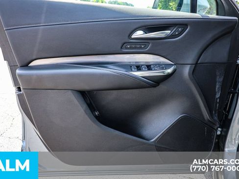 Used 2025 Cadillac XT4 Premium Luxury FWD image 46