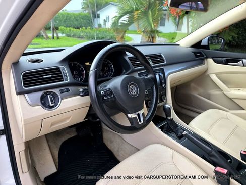 Used 2015 Volkswagen Passat 1.8T Limited Edition FWD image 22