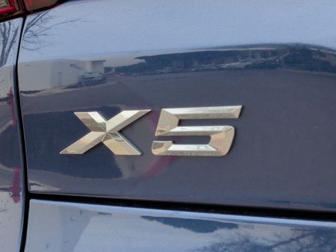 Certified 2023 BMW X5 sDrive40i w/ M Sport Package image 11