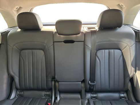 Used 2018 Audi Q5 2.0T Premium Plus w/ Premium Plus Package image 18