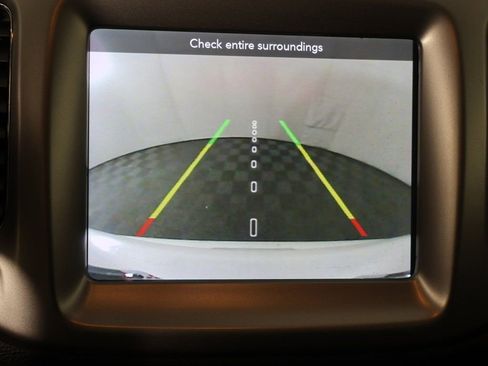 Used 2020 Jeep Compass Limited w/ Premium Lighting Group image 40