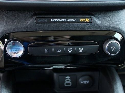 New 2024 Ford Escape SE w/ PHEV Premium Package image 21