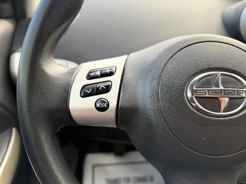 Used 2006 Scion xA FWD image 12