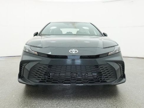 New 2026 Toyota Camry SE FWD image 31