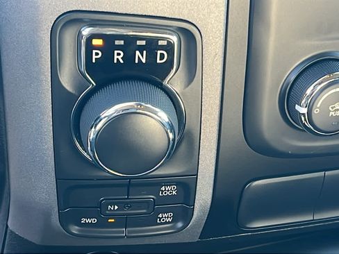 Certified 2022 RAM 1500 Tradesman w/ Chrome Appearance Group image 13