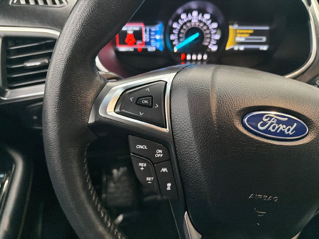 Used 2020 Ford Edge Titanium w/ Equipment Group 301A FWD image 27