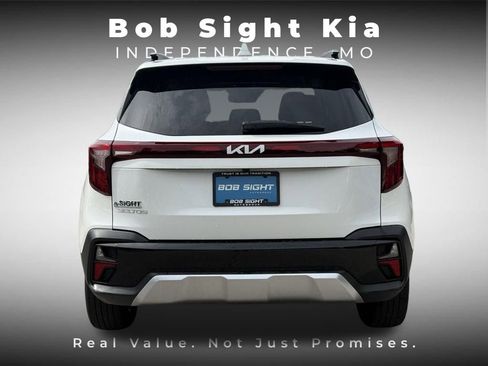 Certified 2024 Kia Seltos S FWD image 12