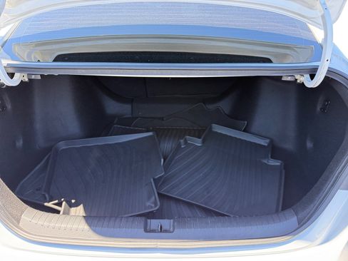 Used 2025 Honda Accord SE image 17