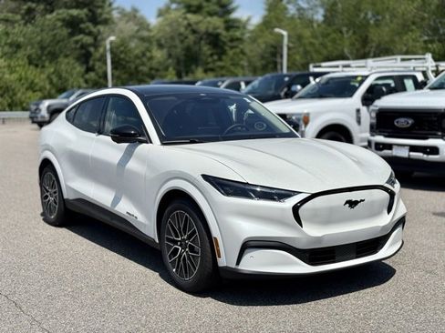 New 2025 Ford Mustang Mach-E Premium image 1