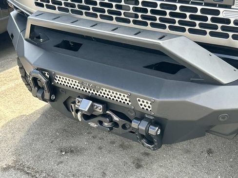 Used 2025 Ford Bronco Badlands AWD/4WD image 8