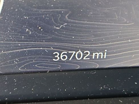 Used 2023 Jeep Grand Cherokee L Limited image 29