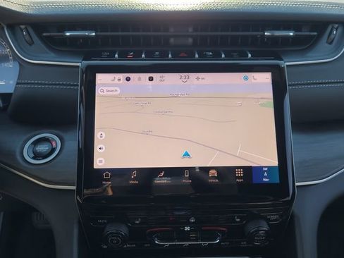 New 2025 Jeep Grand Cherokee L Limited w/ Black Appearance Package image 13