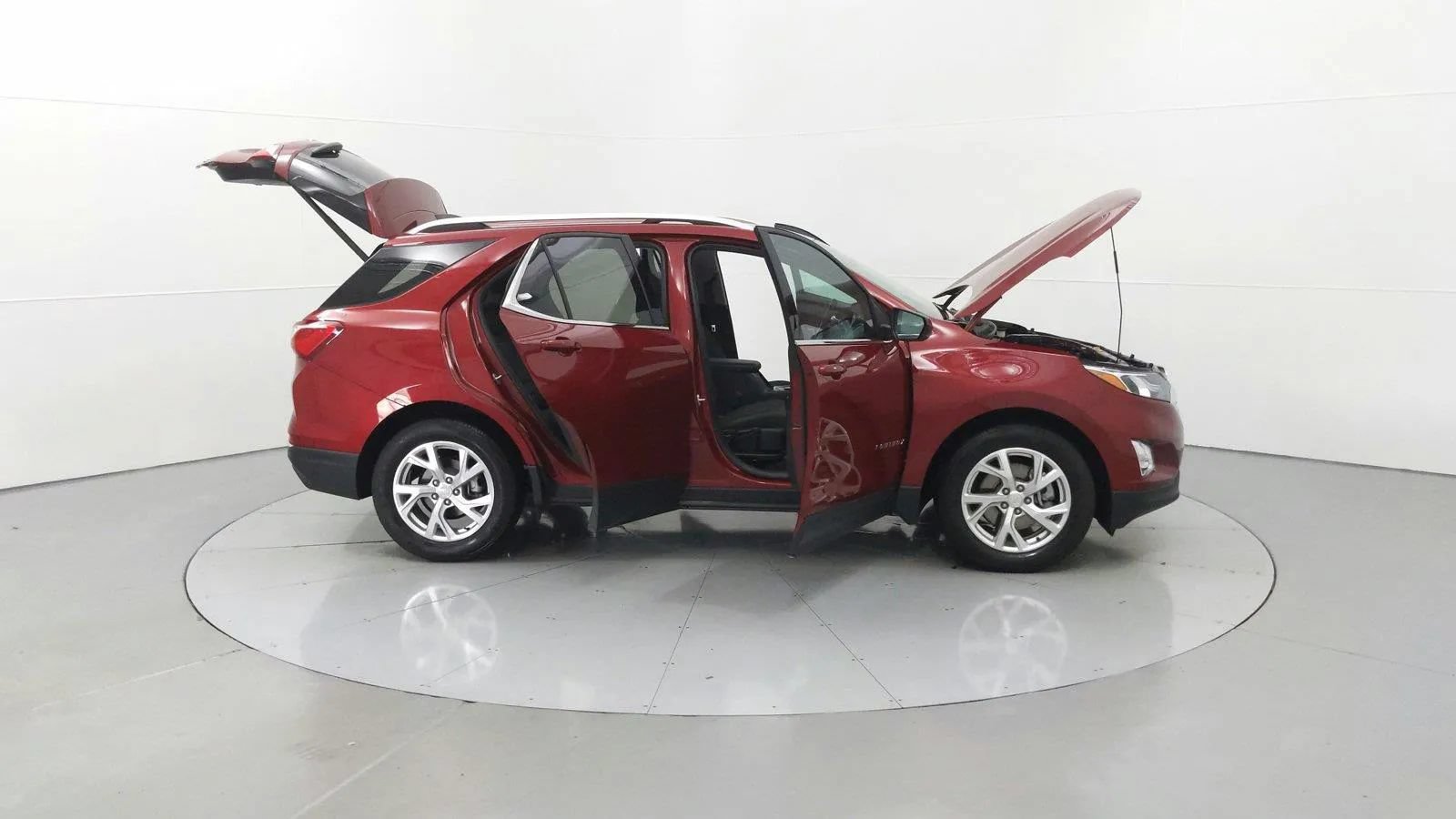 Used 2020 Chevrolet Equinox LT FWD image 16
