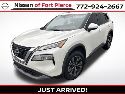 Certified 2023 Nissan Rogue SV w/ SV Premium B Package FWD image 1
