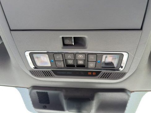 Used 2023 Ford F350 Lariat w/ Sport Appearance Package image 36