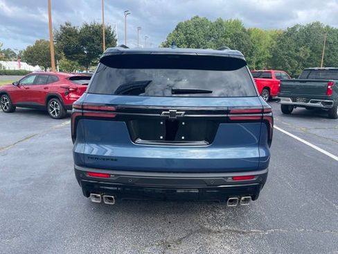 New 2026 Chevrolet Traverse LT w/ Midnight/Sport Edition image 4