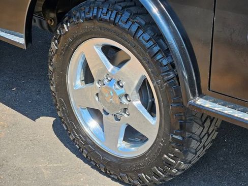 Used 2014 Chevrolet Silverado 2500 LTZ w/ LTZ Plus Package AWD/4WD image 8