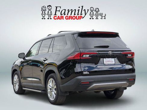 Certified 2026 Toyota Grand Highlander AWD image 3