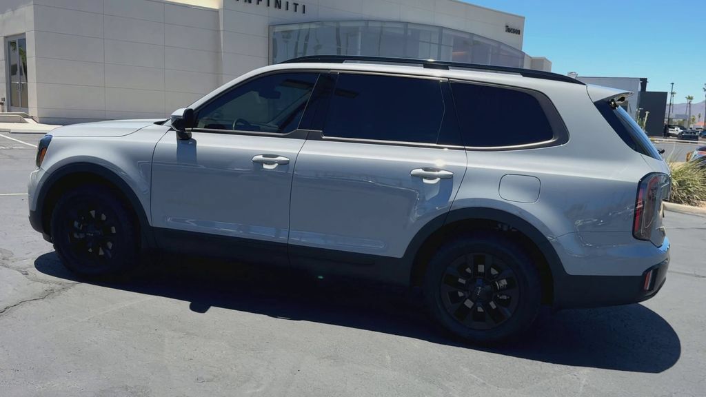 Used 2025 Kia Telluride SX Prestige X-Pro AWD/4WD image 7