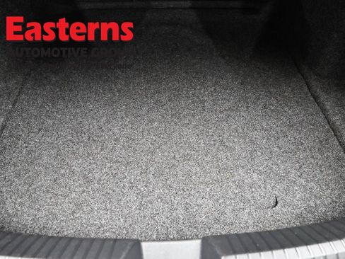 Used 2024 Volkswagen Jetta SE FWD image 9