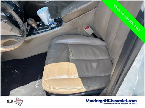 Used 2015 Nissan Altima 2.5 SL w/ Technology Package FWD image 11