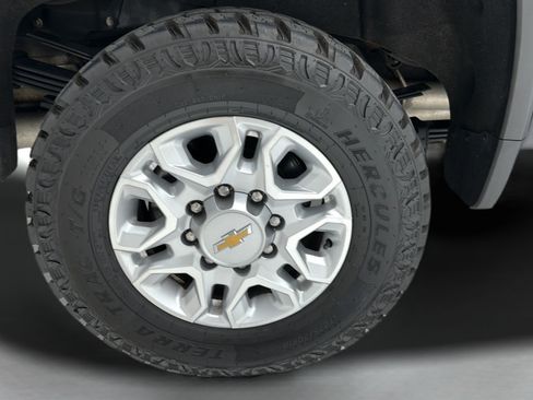 Used 2021 Chevrolet Silverado 3500 LT w/ All Star Edition AWD/4WD image 7