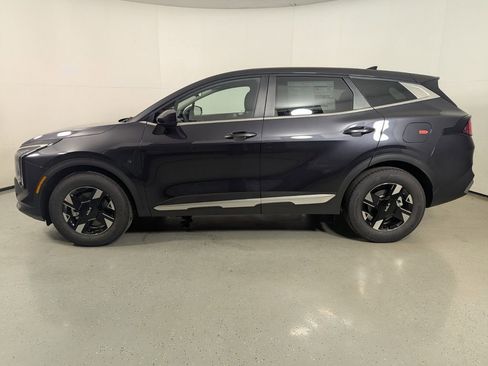 New 2026 Kia Sportage LX image 4