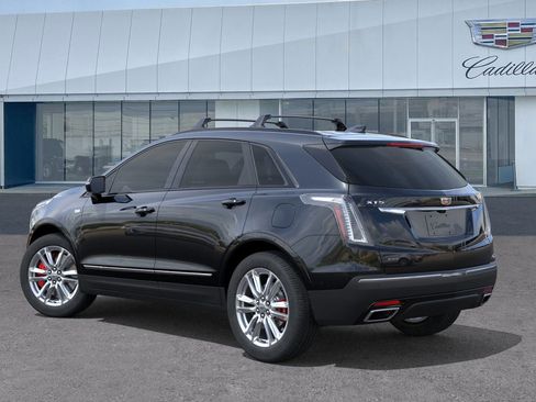 New 2026 Cadillac XT5 Sportv image 3