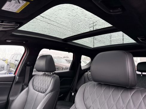 Certified 2023 Hyundai Santa Fe Calligraphy image 3