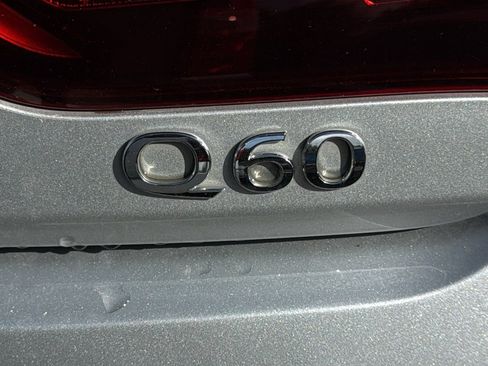Used 2017 INFINITI Q60 3.0t w/ Premium Plus Package 3.0T RWD image 14