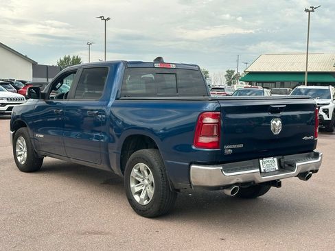 Used 2023 RAM 1500 Laramie AWD/4WD image 5
