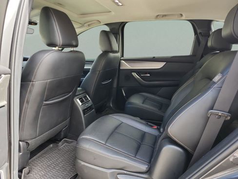 Used 2024 MAZDA CX-90 3.3 Turbo w/ Preferred Plus image 16