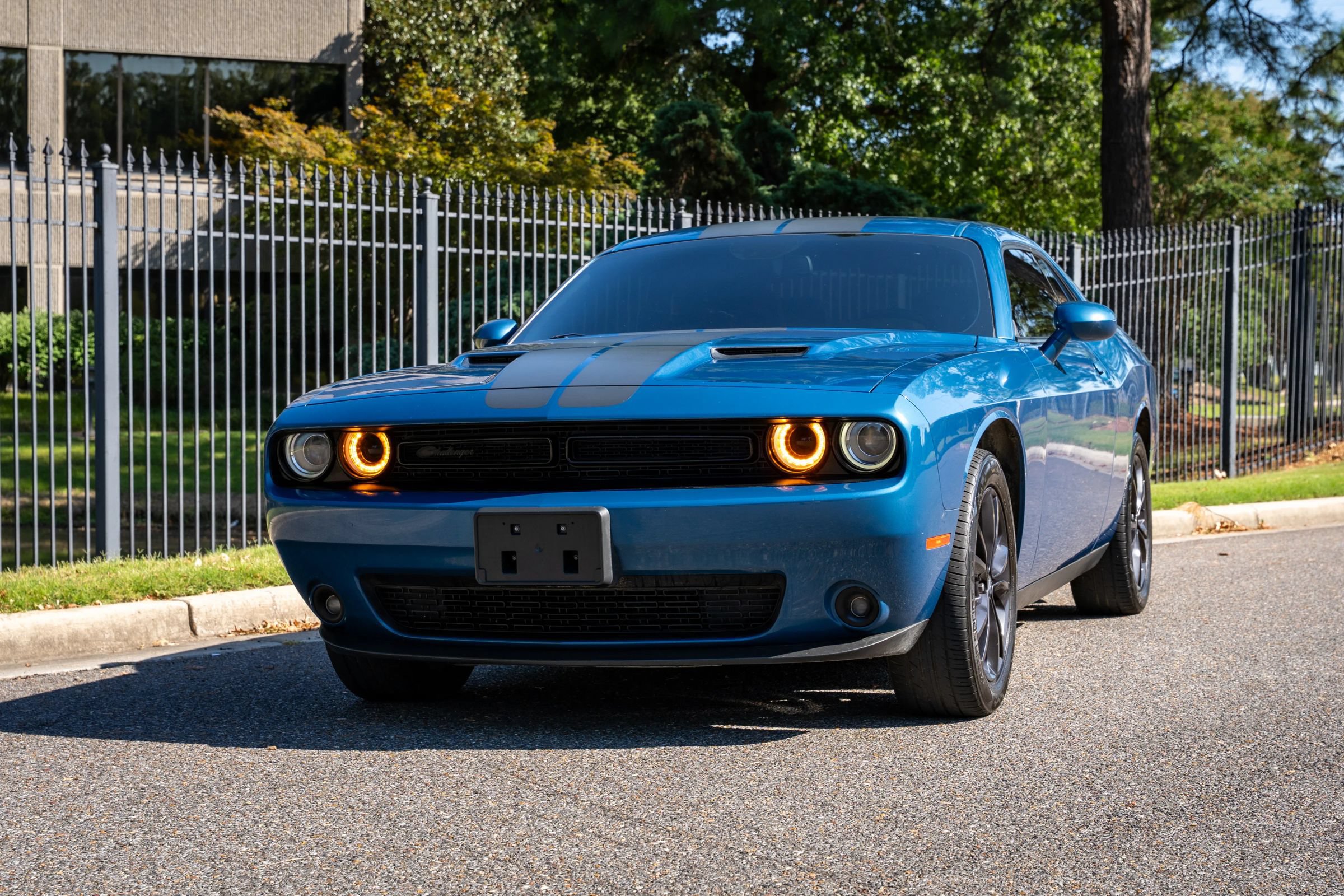 Used 2021 Dodge Challenger SXT w/ Blacktop Package AWD/4WD image 2
