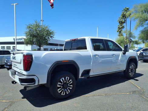 Used 2025 GMC Sierra 2500 Denali Ultimate w/ Max Trailering Package AWD/4WD image 5