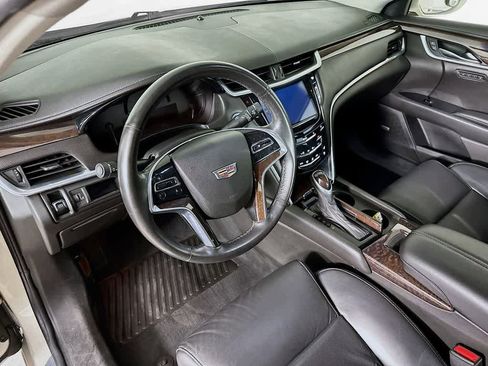 Used 2016 Cadillac XTS Luxury image 2