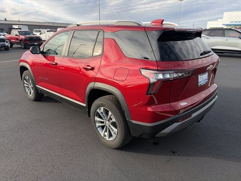 Used 2025 Chevrolet Equinox LT image 6
