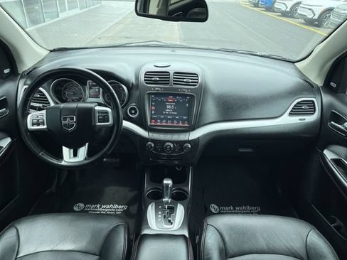 Used 2019 Dodge Journey GT w/ Navigation Group AWD/4WD image 19