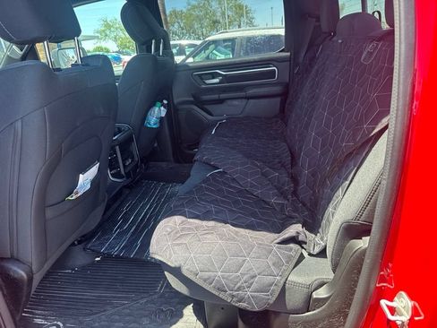 Used 2023 RAM 1500 Big Horn AWD/4WD image 30