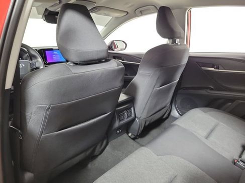 Used 2025 Toyota Camry LE w/ Convenience Package FWD image 11