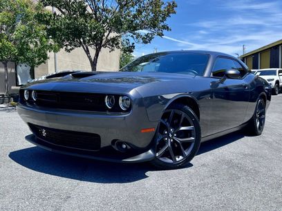 Used 2019 Dodge Challenger R/T w/ Driver Convenience Group