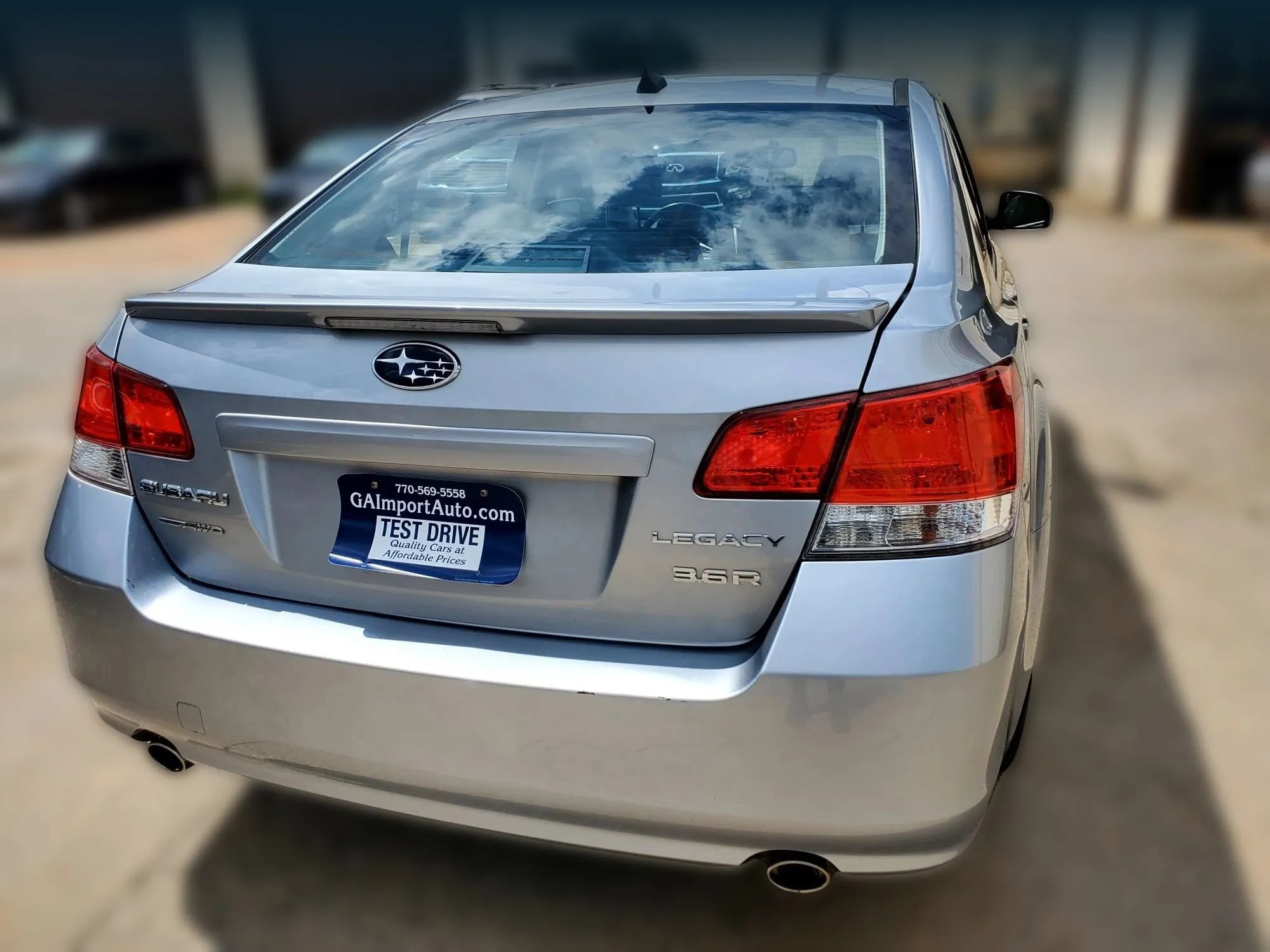 Used 2012 Subaru Legacy 3.6R Limited AWD/4WD image 14