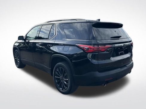 Used 2023 Chevrolet Traverse RS w/ LPO, Floor Liner Package AWD/4WD image 3