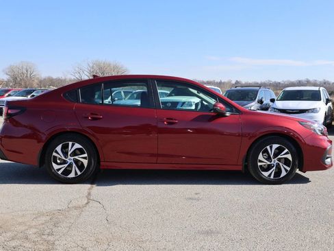 Used 2025 Subaru Legacy Premium image 7