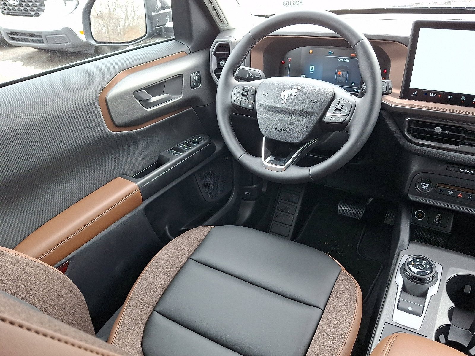 New 2026 Ford Bronco Sport Outer Banks w/ Outer Banks Tech Package+ AWD/4WD image 7