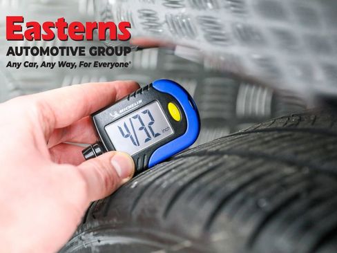 Used 2019 Tesla Model 3 Standard Range image 26