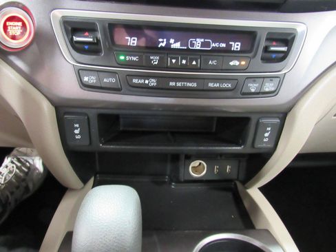 Used 2016 Honda Pilot EX-L image 19