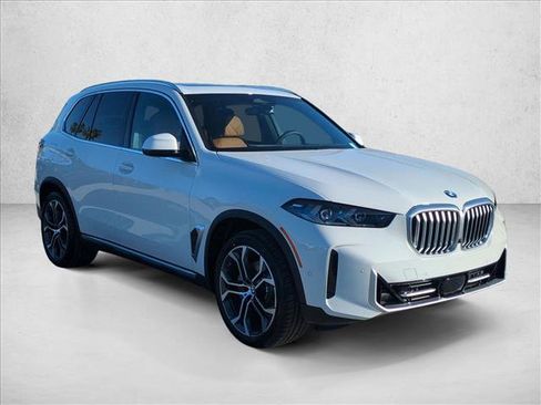 Used 2026 BMW X5 xDrive40i w/ Climate Comfort Package AWD/4WD image 7