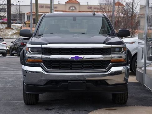 Used 2019 Chevrolet Silverado 1500 LT image 11