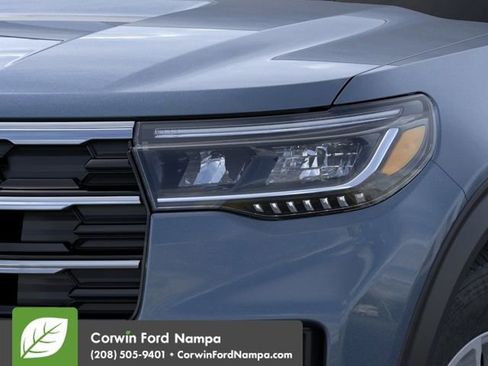 New 2026 Ford Explorer Active AWD/4WD image 18