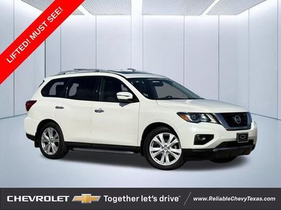 Used 2019 Nissan Pathfinder SL w/ SL Premium Package